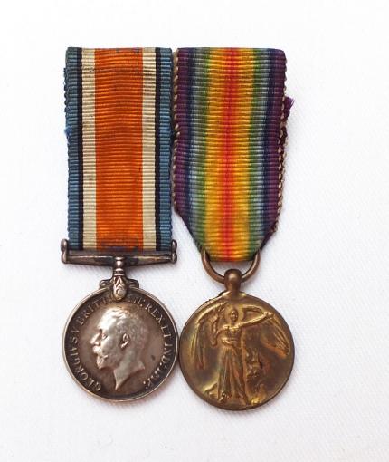 WW1 Miniature Pair