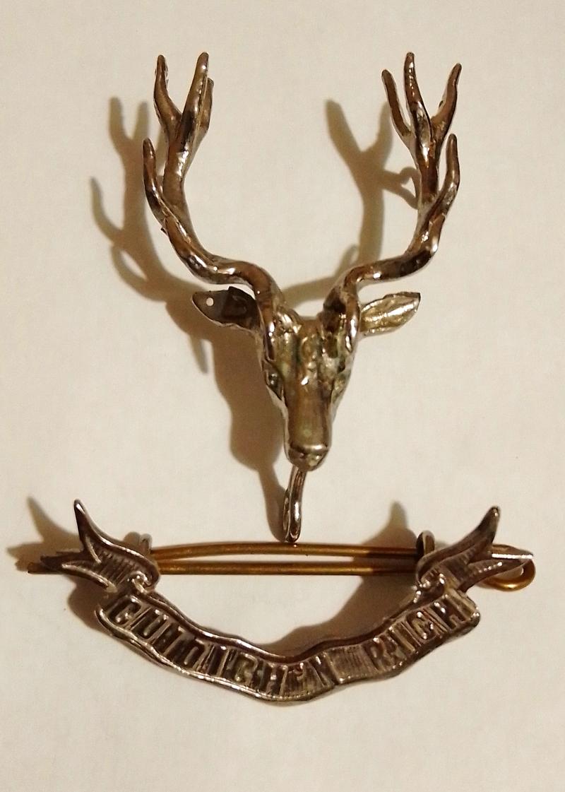 Seaforth Highlanders Sen N.C.O / Officers Two Piece Cap Badge