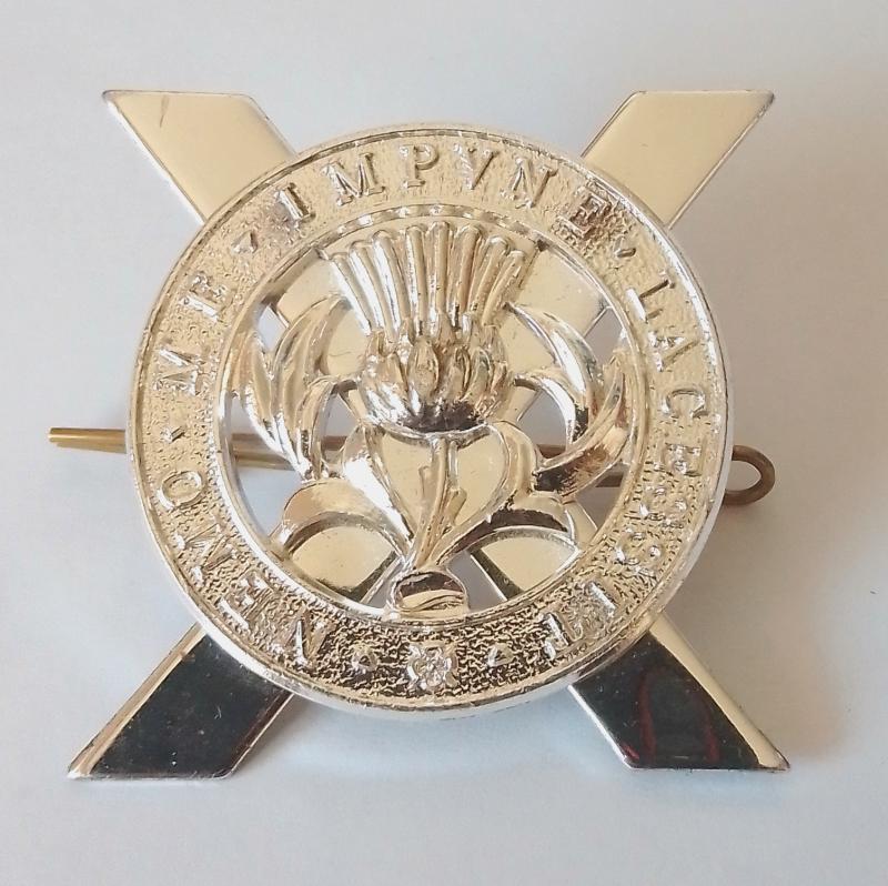 Scots 52 nd Lowland Regiment Officers Pattern Cap Badge