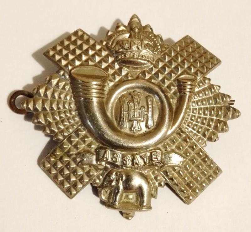 WW2 Period {Kings Crown} HLI O/Ranks Cap Badge