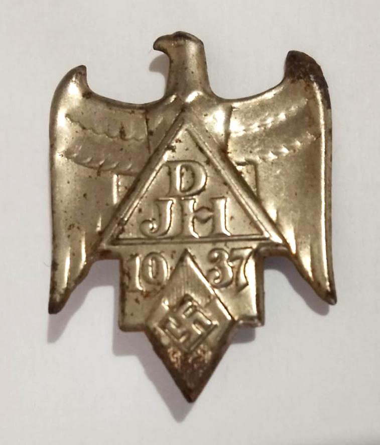 Hitler Youth 1937 Day Badge
