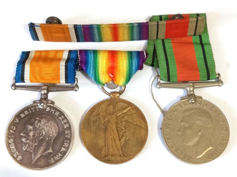 WW1 & 2 Cameron Highlanders Medal Group with corresponding Ribbon Bar