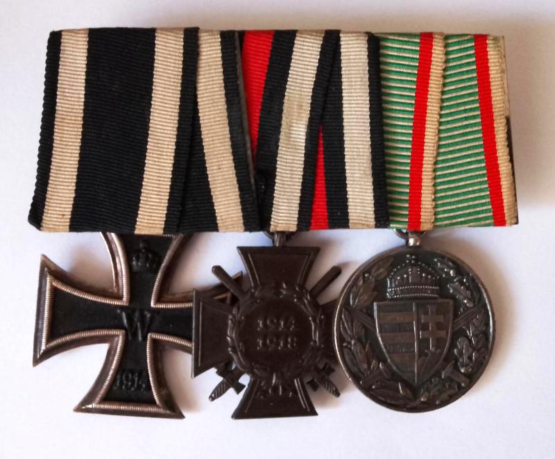 Imperial German Court Mounted Medal {3} Grouping